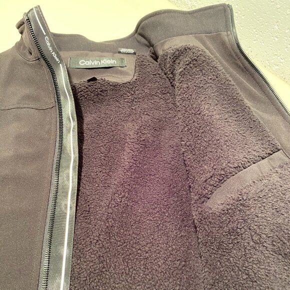 Calvin Klein Infinite Stretch Water Resistant Men's Jacket - Picture 4 of 9